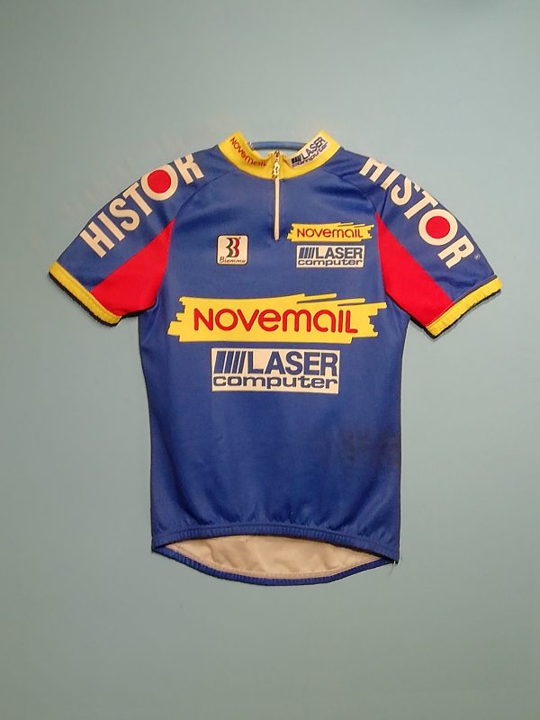 HISTOR    NOVEMAIL-HISTOR 1993/1994